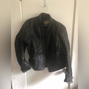 Vintage Fieldsheer Leather Bomber Jacket!